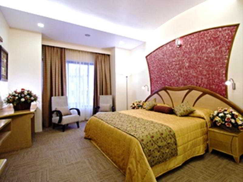 Clarks Exotica Convention Resort & Spa Devanahalli Habitación foto